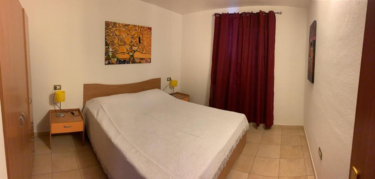 Cala Gonone - Nettuno Appartement Buitenkant foto