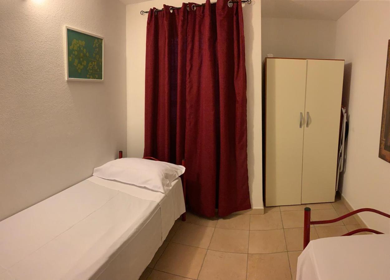 Cala Gonone - Nettuno Appartement Buitenkant foto